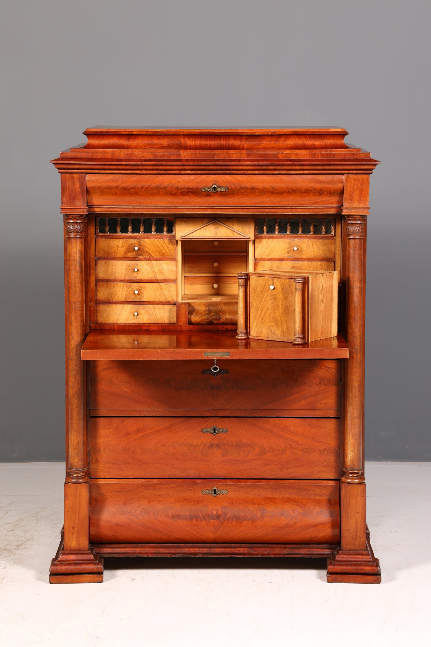 Beeindruckender Biedermeier Sekretär Louis Philippe Vertiko Antik Kommode Schreibkommode Office Desk
