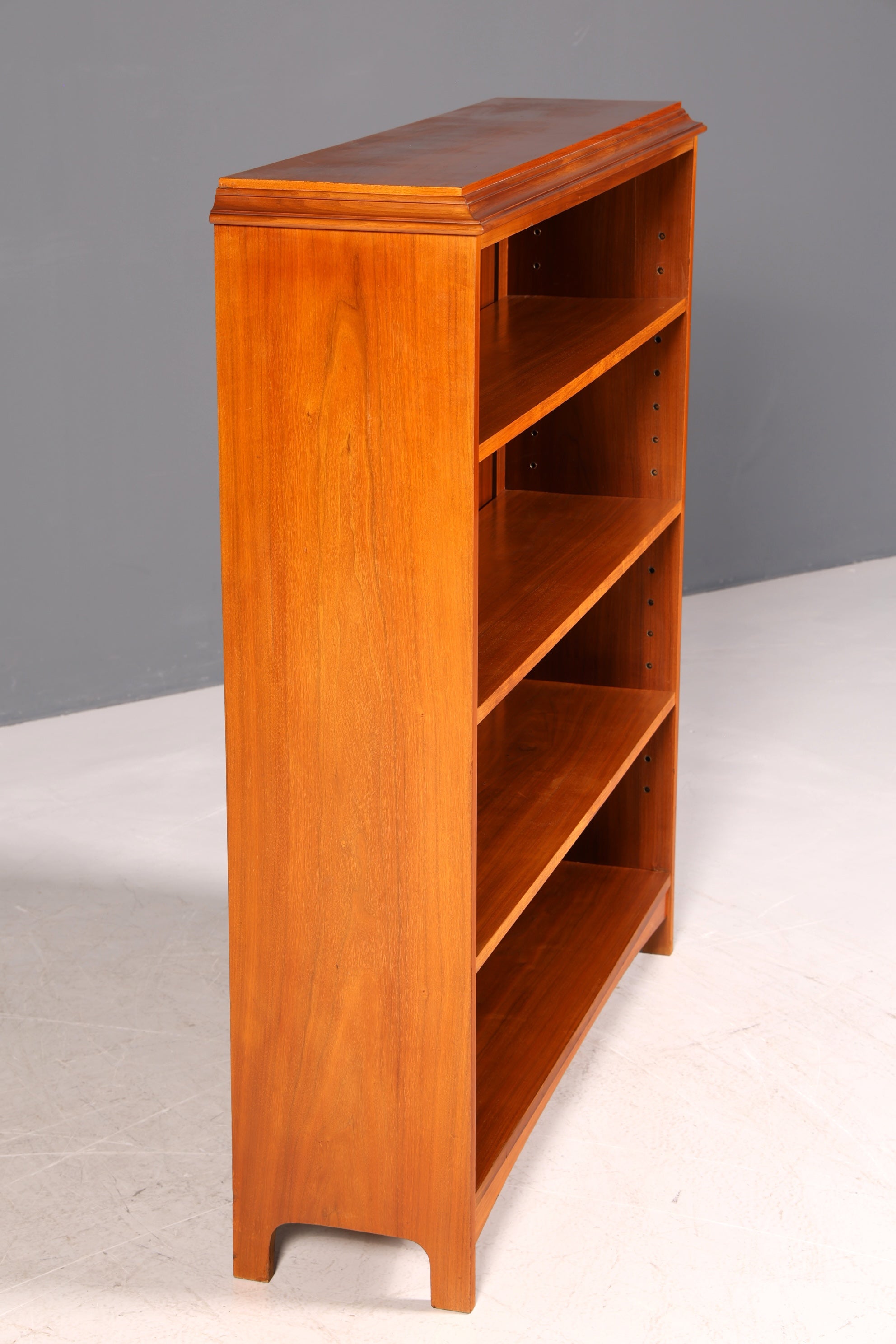 G030 Finish cm Wunderschönes Englisches Bücherregal Eibe Antik Regal Bookshelf Buchablage 60s