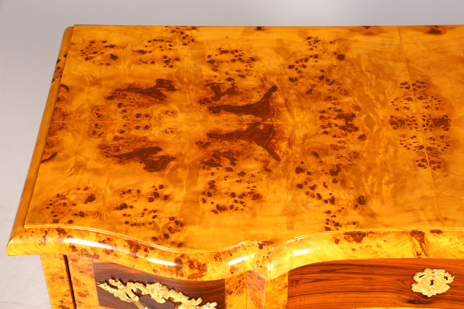 Royal Baroque style sideboard, Louis XVI style chest of drawers, antique style chest of drawers