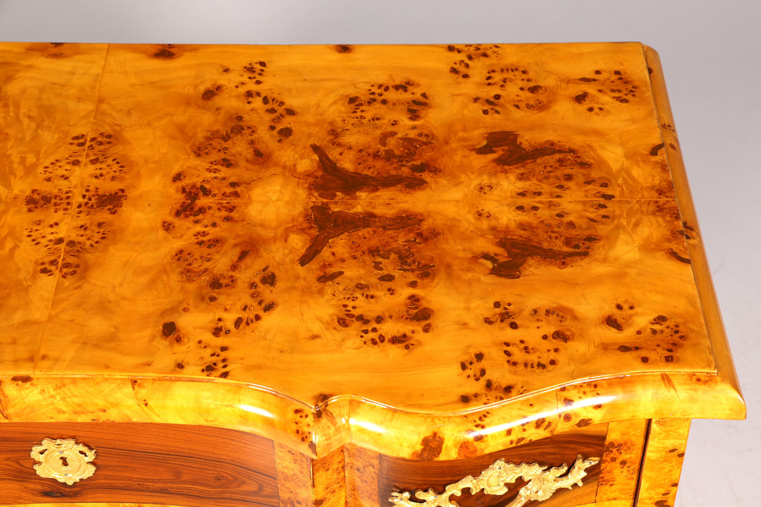 Royal Baroque style sideboard, Louis XVI style chest of drawers, antique style chest of drawers