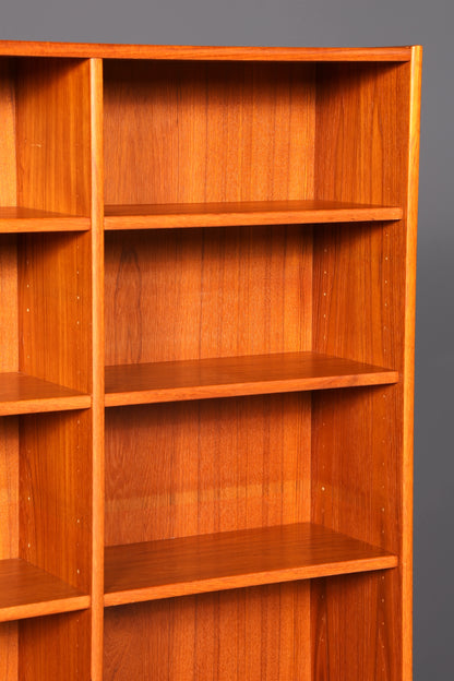 Traumhaftes Mid Century Regal Teak Holz Schrank Danish Design Retro Kommode Vintage Bücherregal 60er Jahre 2 von 2