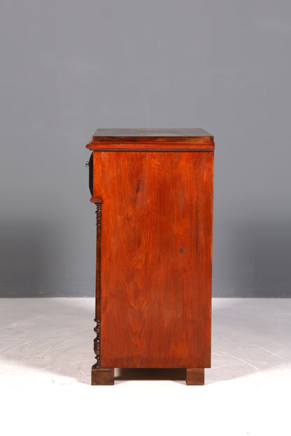 Elegant Gründerzeit (late 19th-century) Louis Philippe chest of drawers, sideboard, circa 1880.