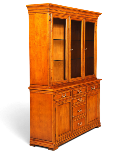 Hauptstadt Möblerei Selva Vitrine Villa Borghese aus massivem Holz im Antik Stil mit Glasfront und Innenbeleuchtung