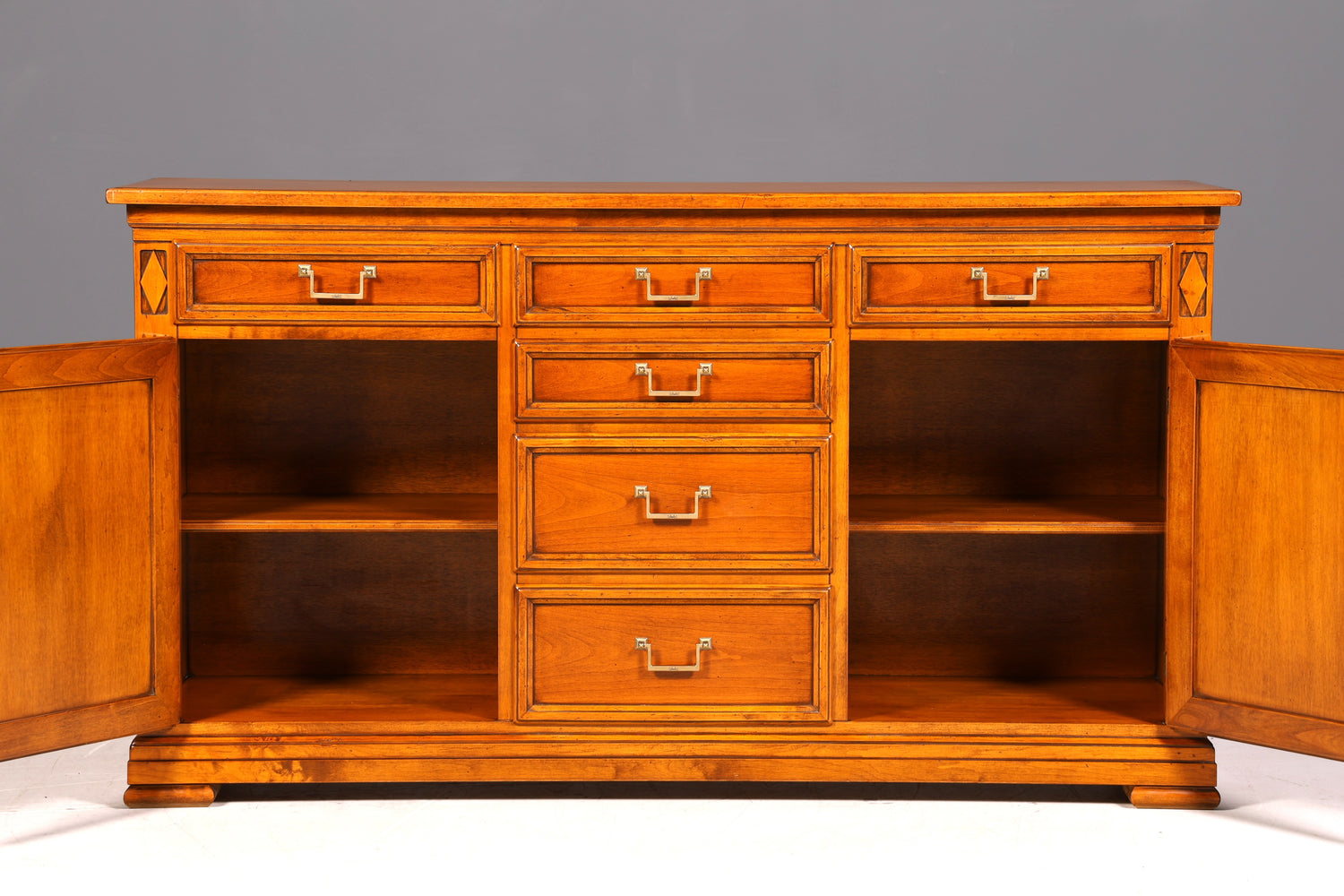 G748 Finish cm SELVA Wunderschönes Englisches Sideboard Eibe Schrank Antik Stil Buffetschrank Kommode (Kopie)