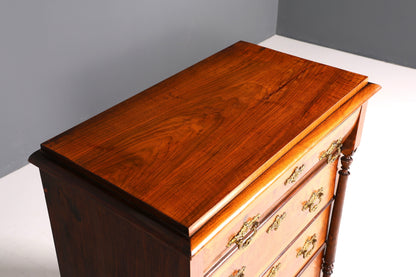 Beautiful Gründerzeit (late 19th-century) Louis Philippe chest of drawers, circa 1880