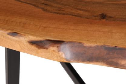 Stilvoller Nussbaum Tisch 180cm-95cm Esszimmer Tisch Baumkanten Platte massiv Holz Küchentisch