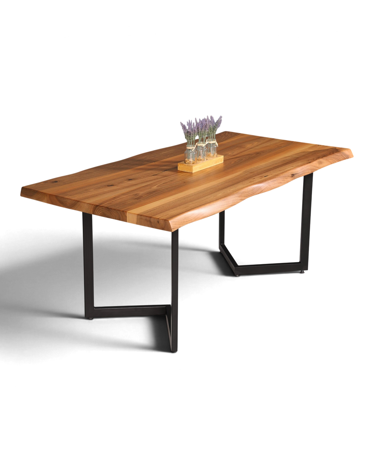 Beeindruckender Nussbaum Tisch 180cm-95cm Esszimmer Tisch Baumkanten Platte massiv Holz Küchentisch