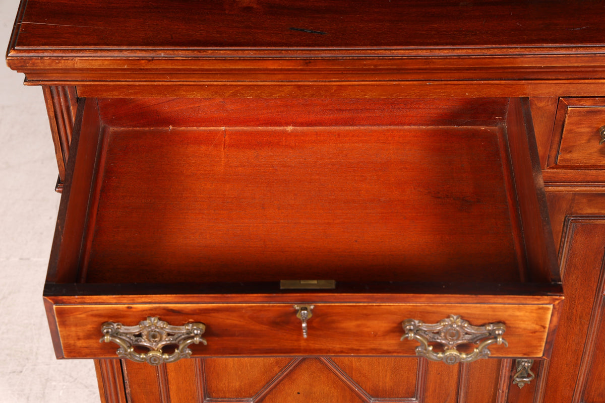 Indrukwekkende Engelse boekenkast, mahoniehouten vitrine, antieke bibliotheek, buffetkast met glazen deuren