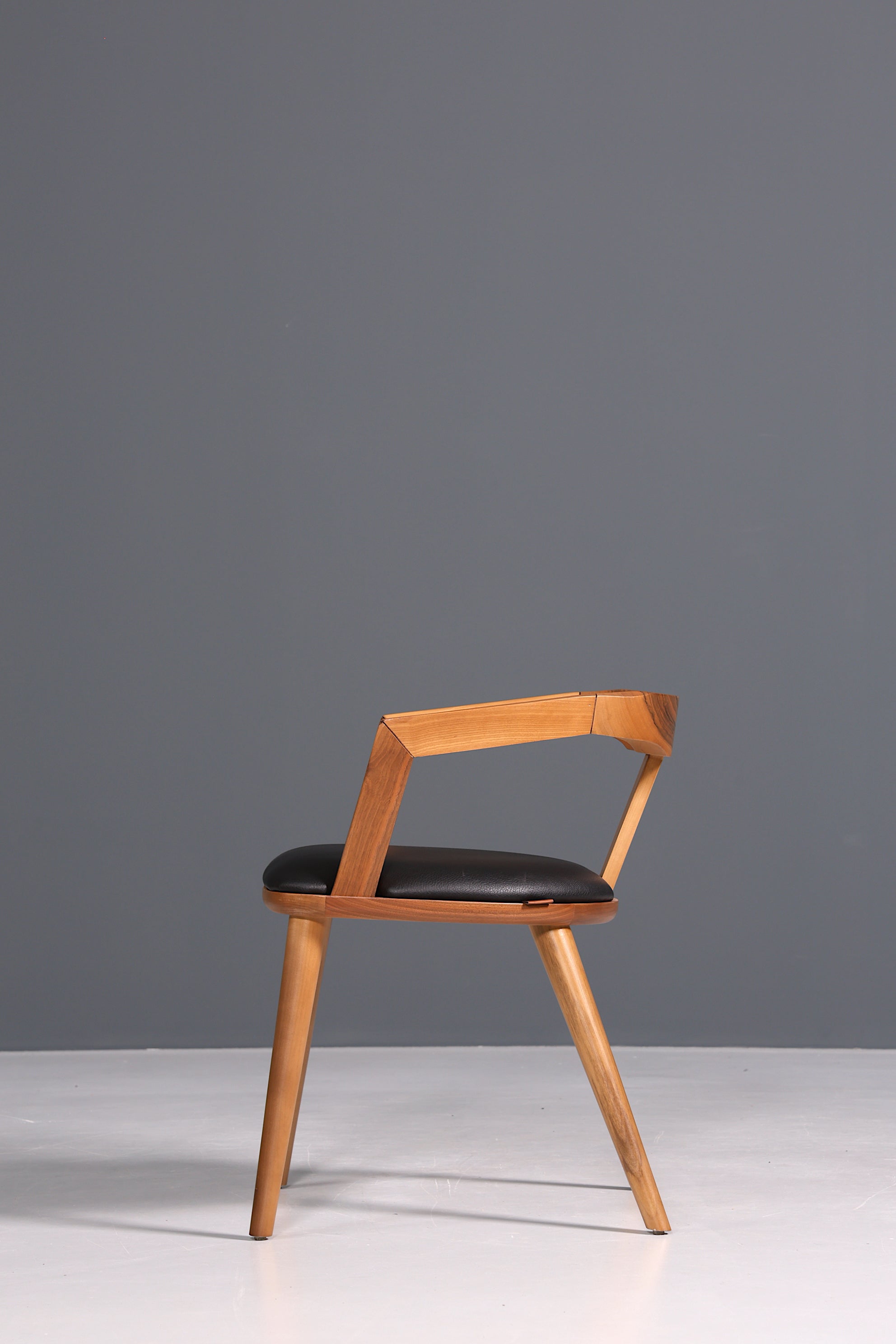 Wunderschöner Armlehnstuhl Nussbaum Echt Holz Nussbaum Esszimmer Stuhl Küchenstuhl Polsterstuhl