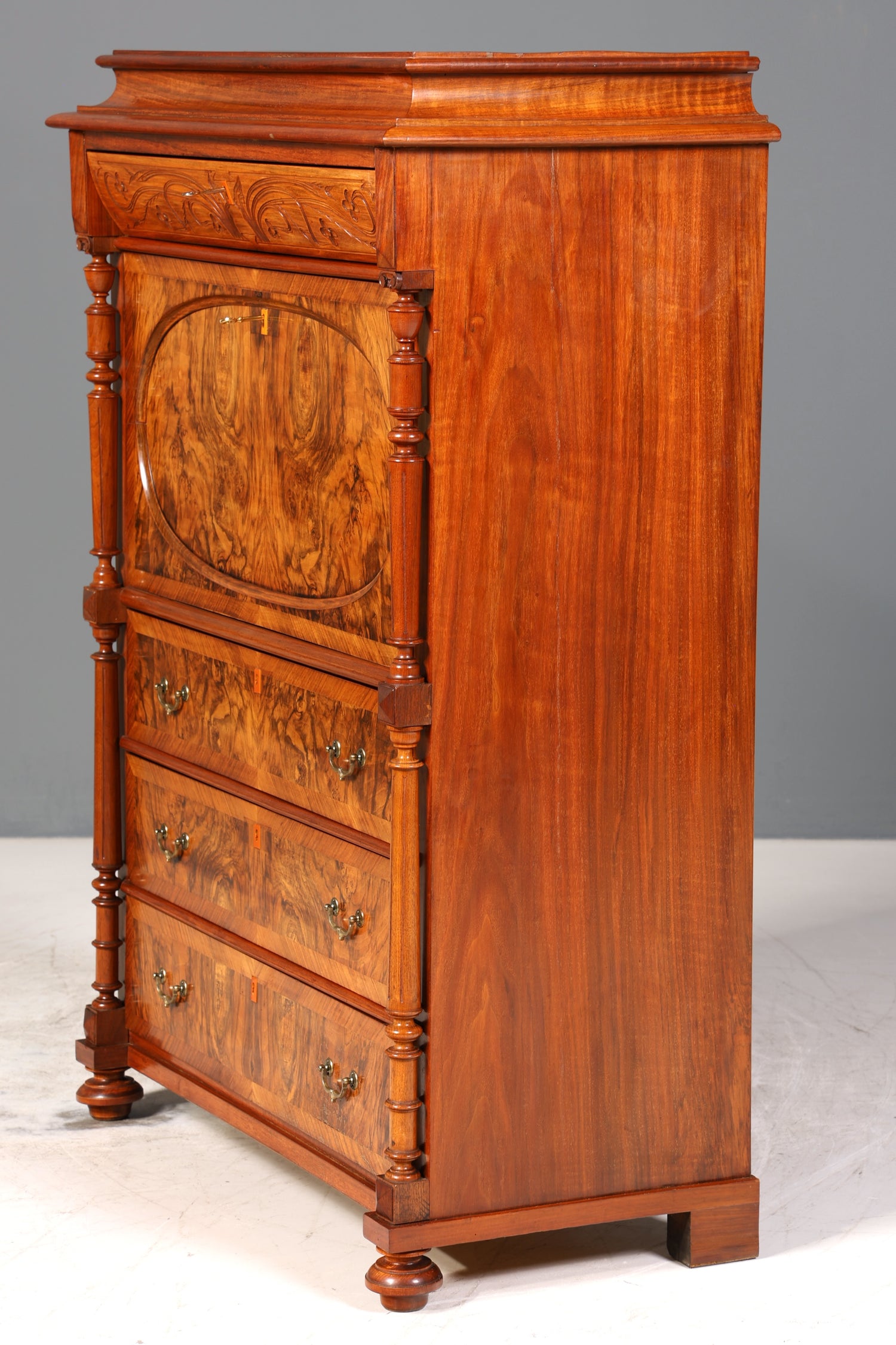 Traumhafter Louis Philippe Sekretär um 1870 Vertiko Nussbaum Highboard Kommode Sekretär Schrank