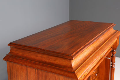 Traumhafter Louis Philippe Sekretär um 1870 Vertiko Nussbaum Highboard Kommode Sekretär Schrank