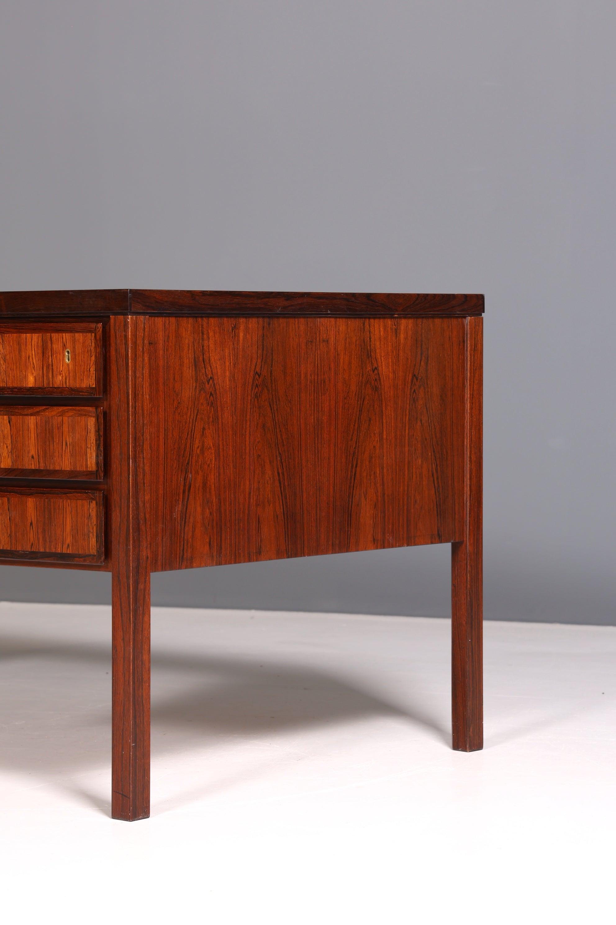 Seltener Mid Century Schreibtisch Palisander Holz "Modell 77 von Gunni Omann für Omann Jun Møbelfabrik" 1960s