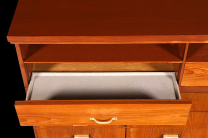 Wunderschöne Mid Century Kommode Vintage Bauhaus Apotheker Schrank Retro Schubladenkommode