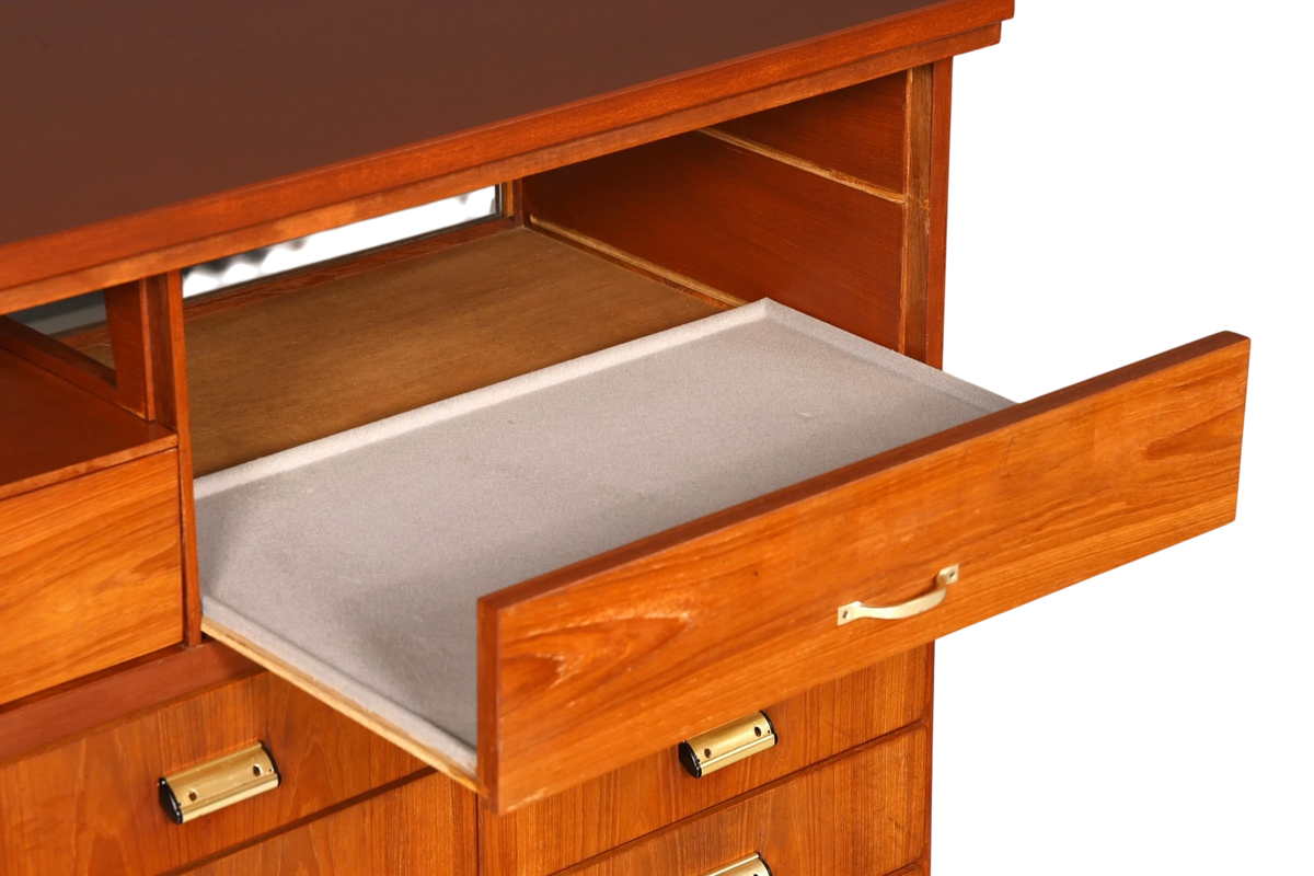 Wunderschöne Mid Century Kommode Vintage Bauhaus Apotheker Schrank Retro Schubladenkommode