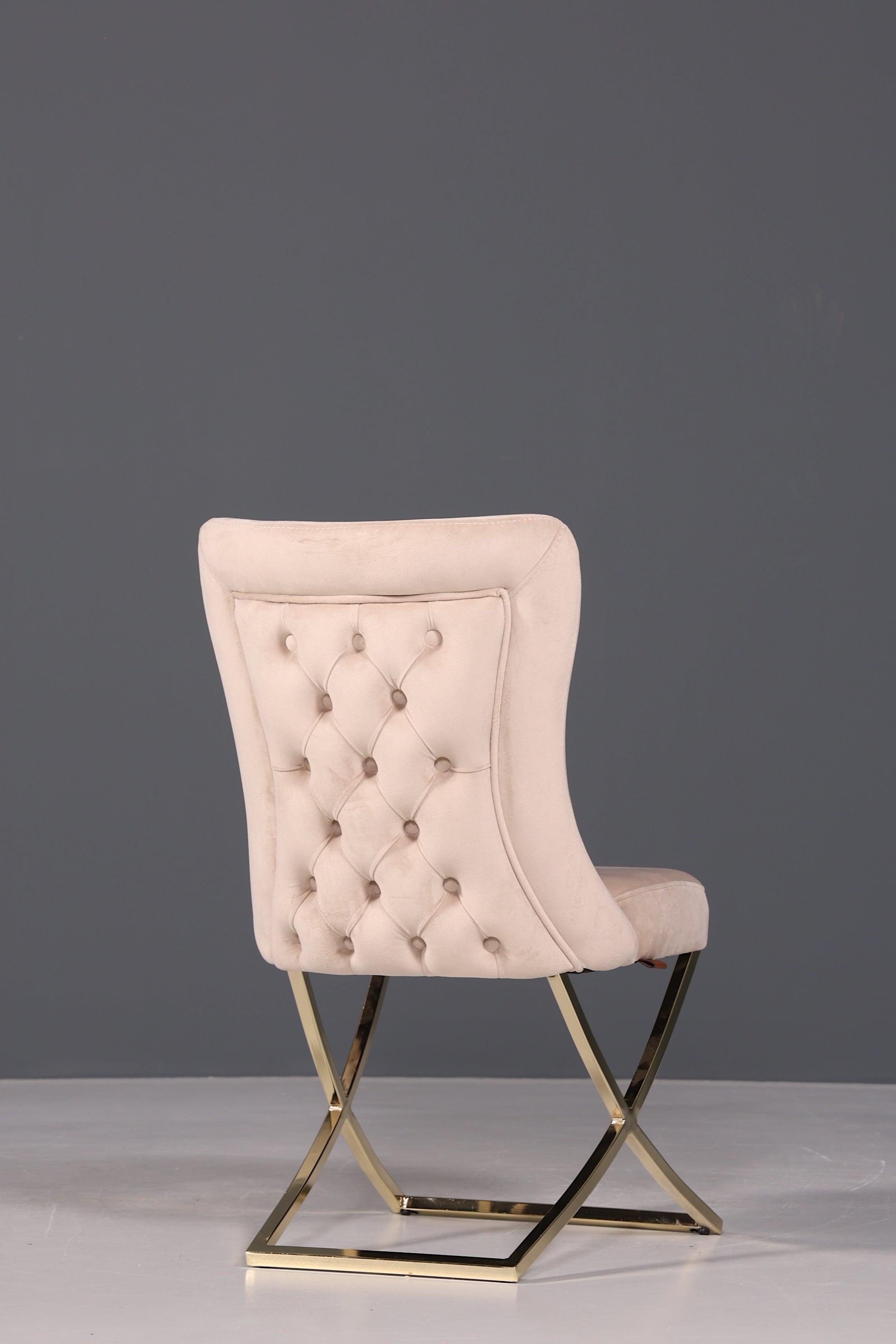 Edler Chesterfield Esszimmerstuhl "Valencia" in Beige Gold