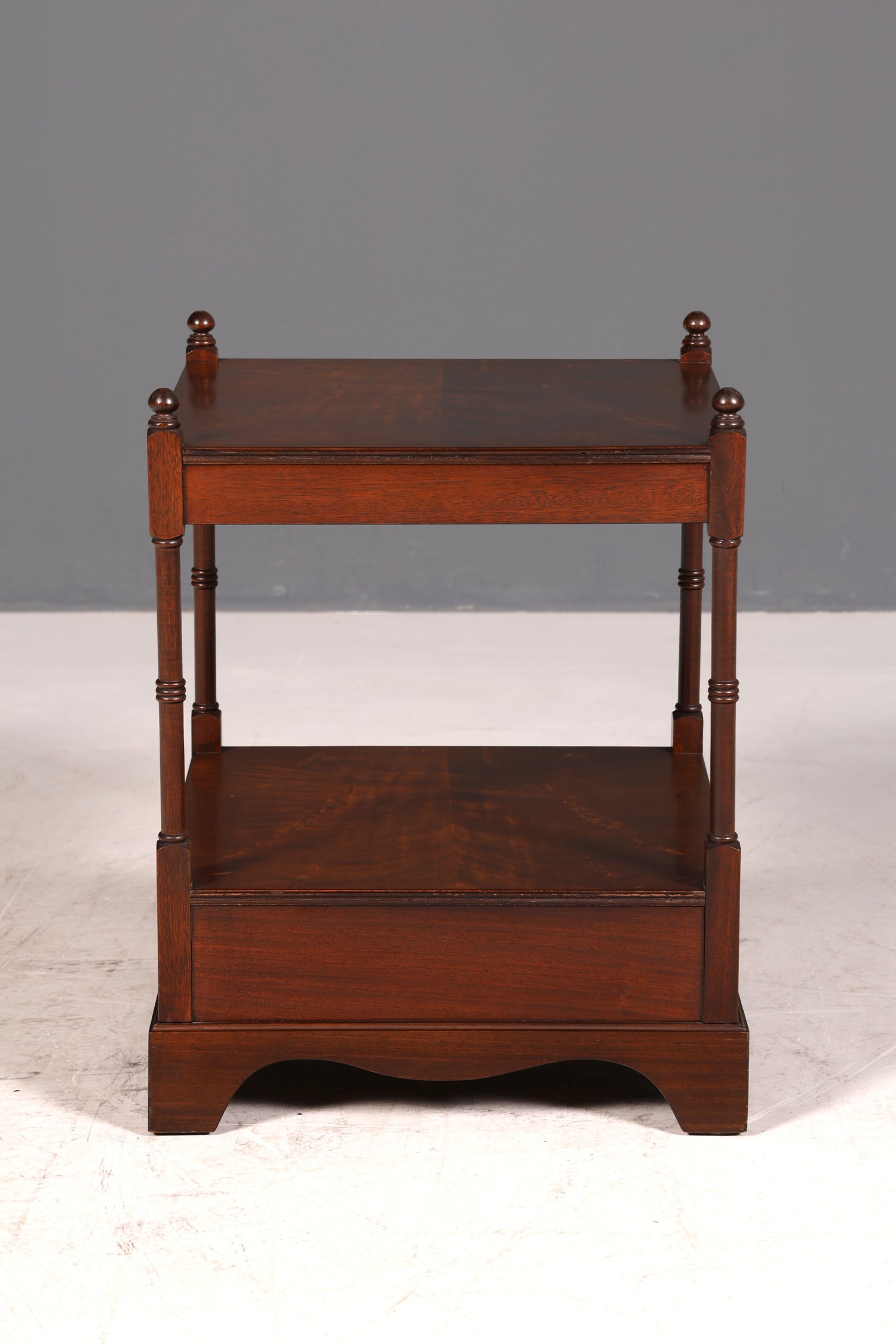 G145 Finish cm Traumhafter Englischer Tisch Couchtisch Englisch Antik Stil Mahagoni Ablagetisch Empire Stil Beistelltisch