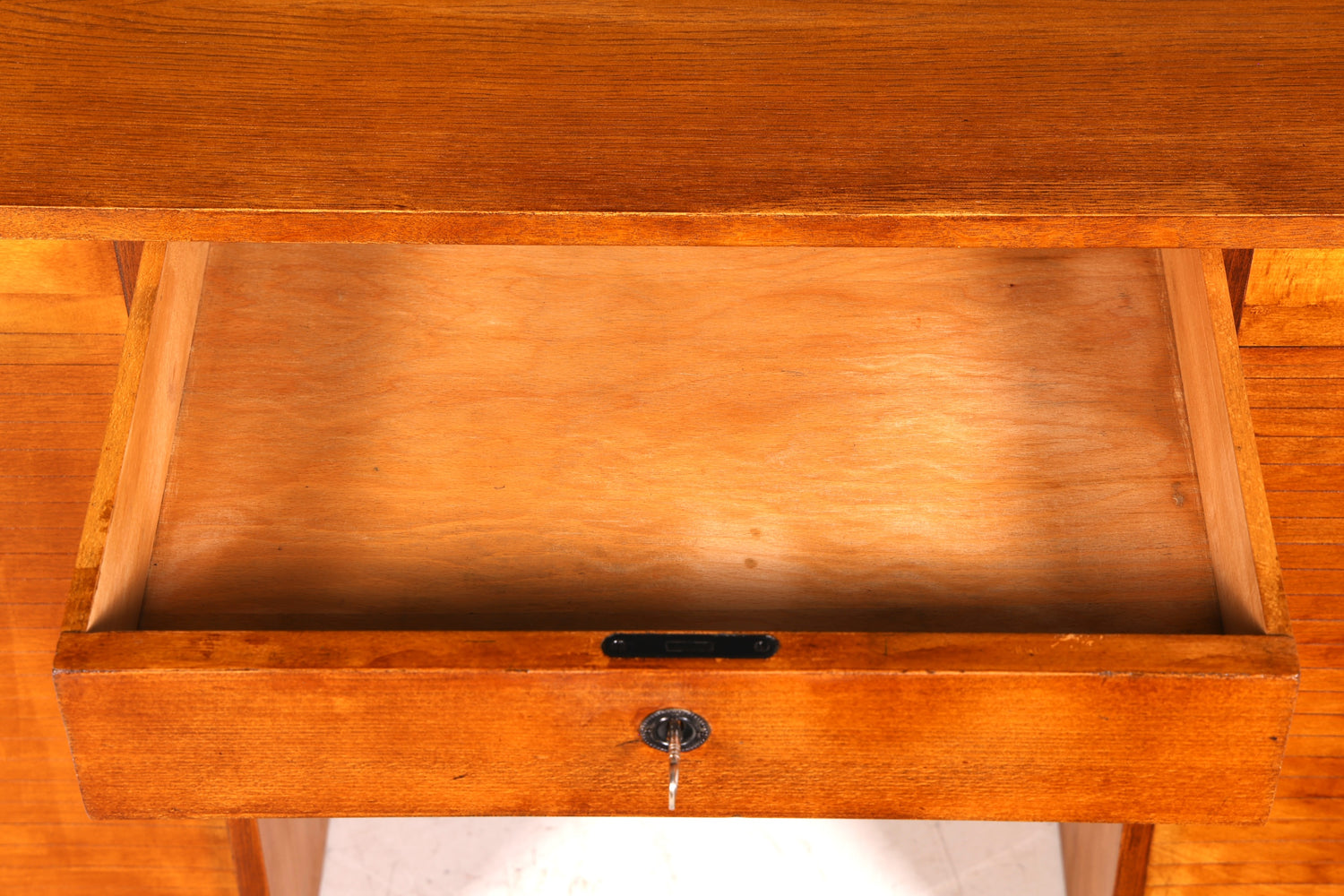 Wunderschöner Bauhaus Rollladen Schreibtisch Mid Century echt Holz Bürotisch Office Table