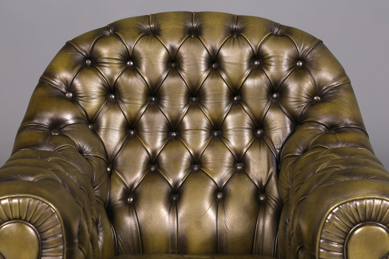 Stilvoller Original Chesterfield Sessel Englischer Armlehnsessel Echt Leder Herrensessel UK