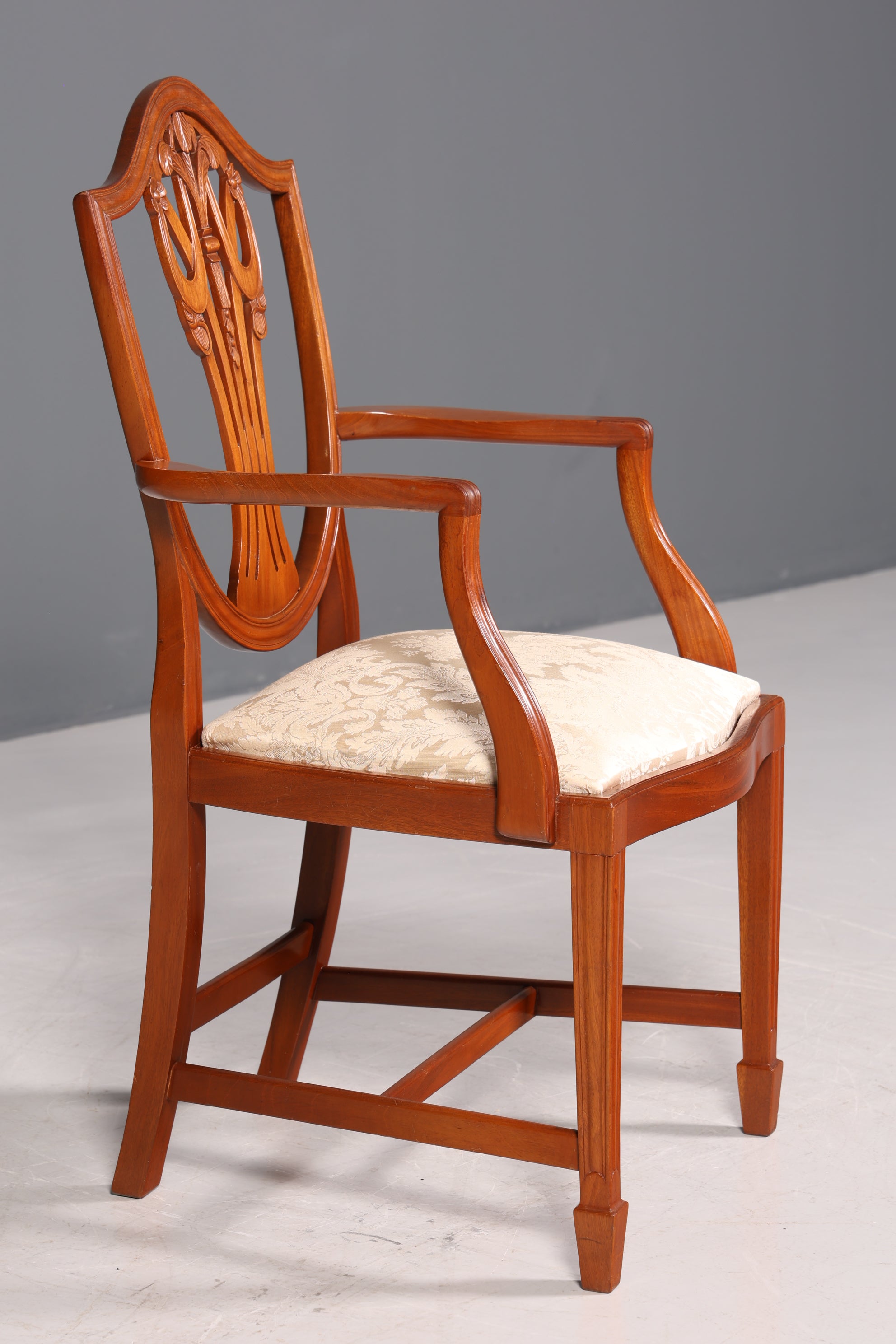 Wunderschöner Englischer Stuhl Armlehnstuhl Eibe Antik Sekretär Stuhl UK Polsterstuhl 2 von 2