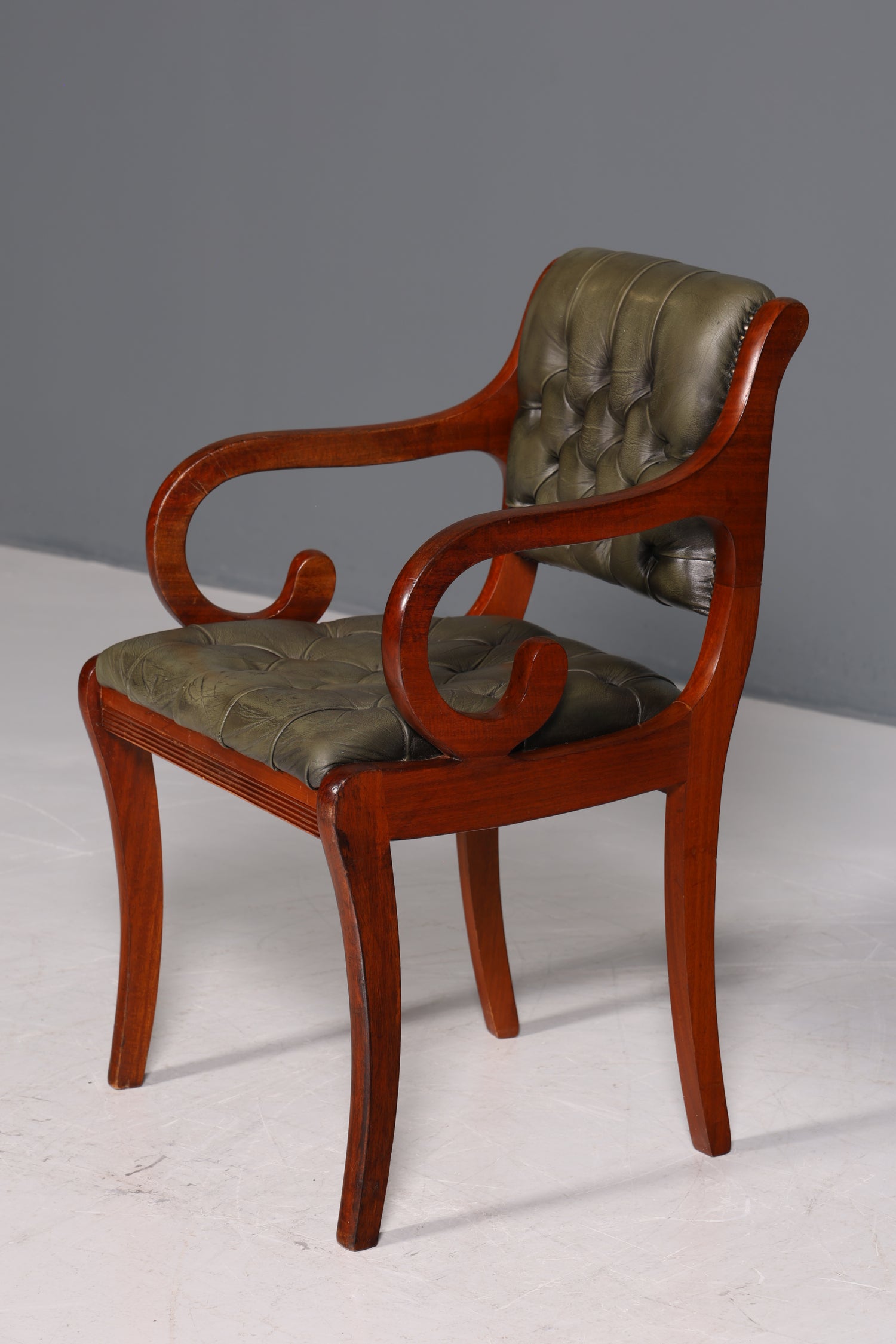 Original Chesterfield armchair Canterbury English kitchen chair secretary chair genuine leather chair