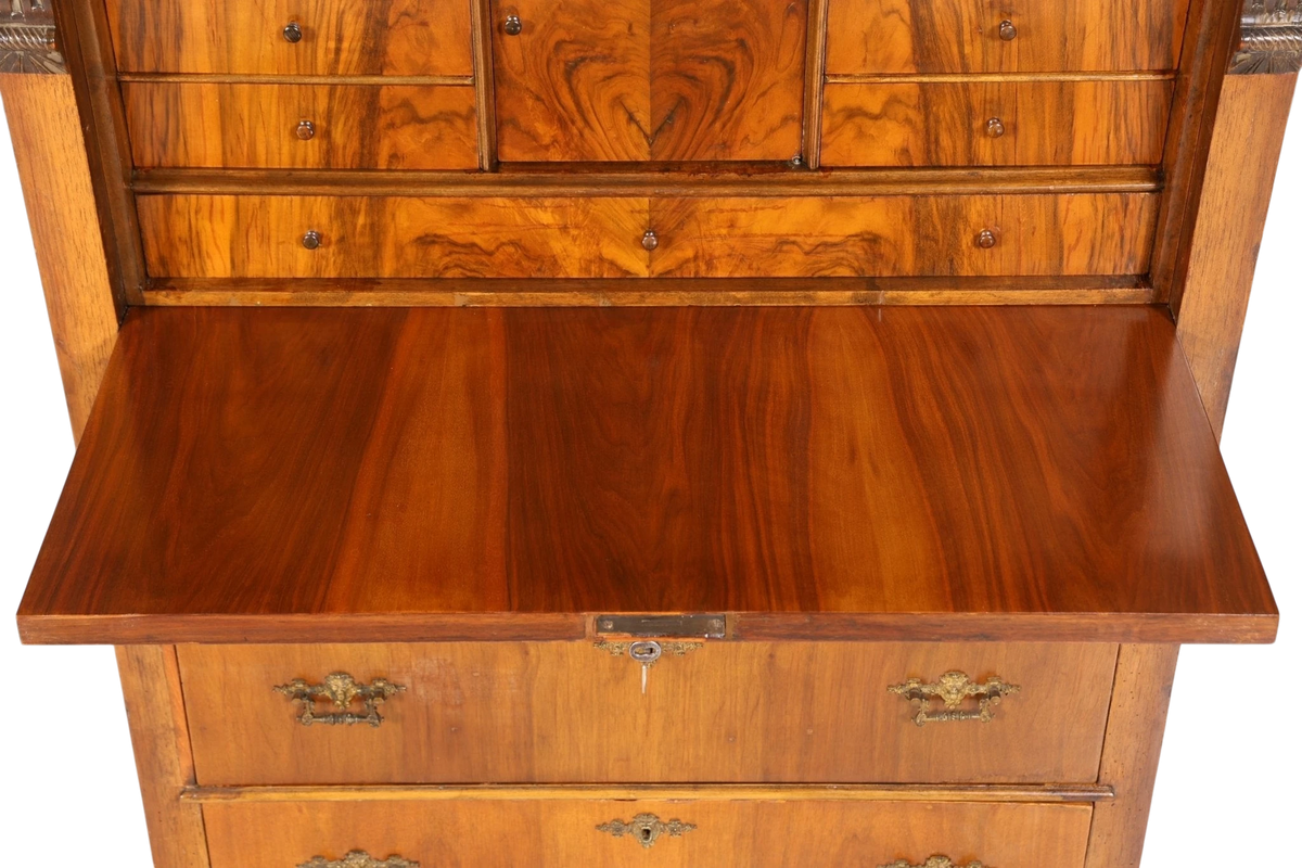 Stilvoller Gründerzeit Sekretär Vertiko Nussbaum Jugendstil Highboard Louis Philippe Kommode um 1880
