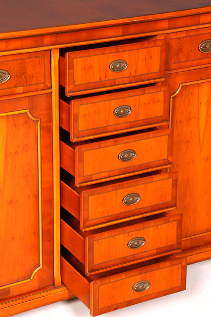 Traumhafter Original Heldense Schrank Englische Eibe Sideboard Echt Holz Antik 60s