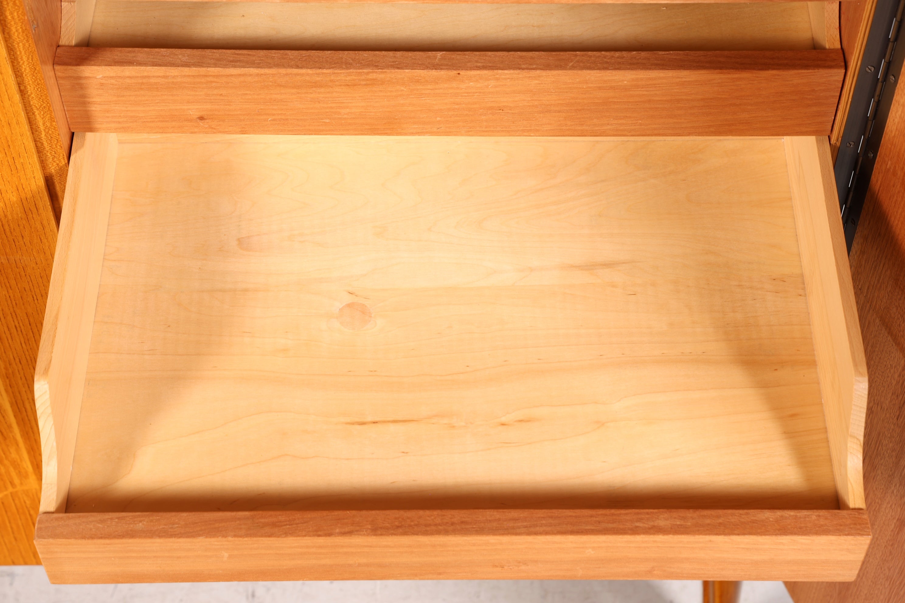 Wunderschöner Mid Century Schrank 60er Jahre Wäscheschrank Aktenschrank Kommode