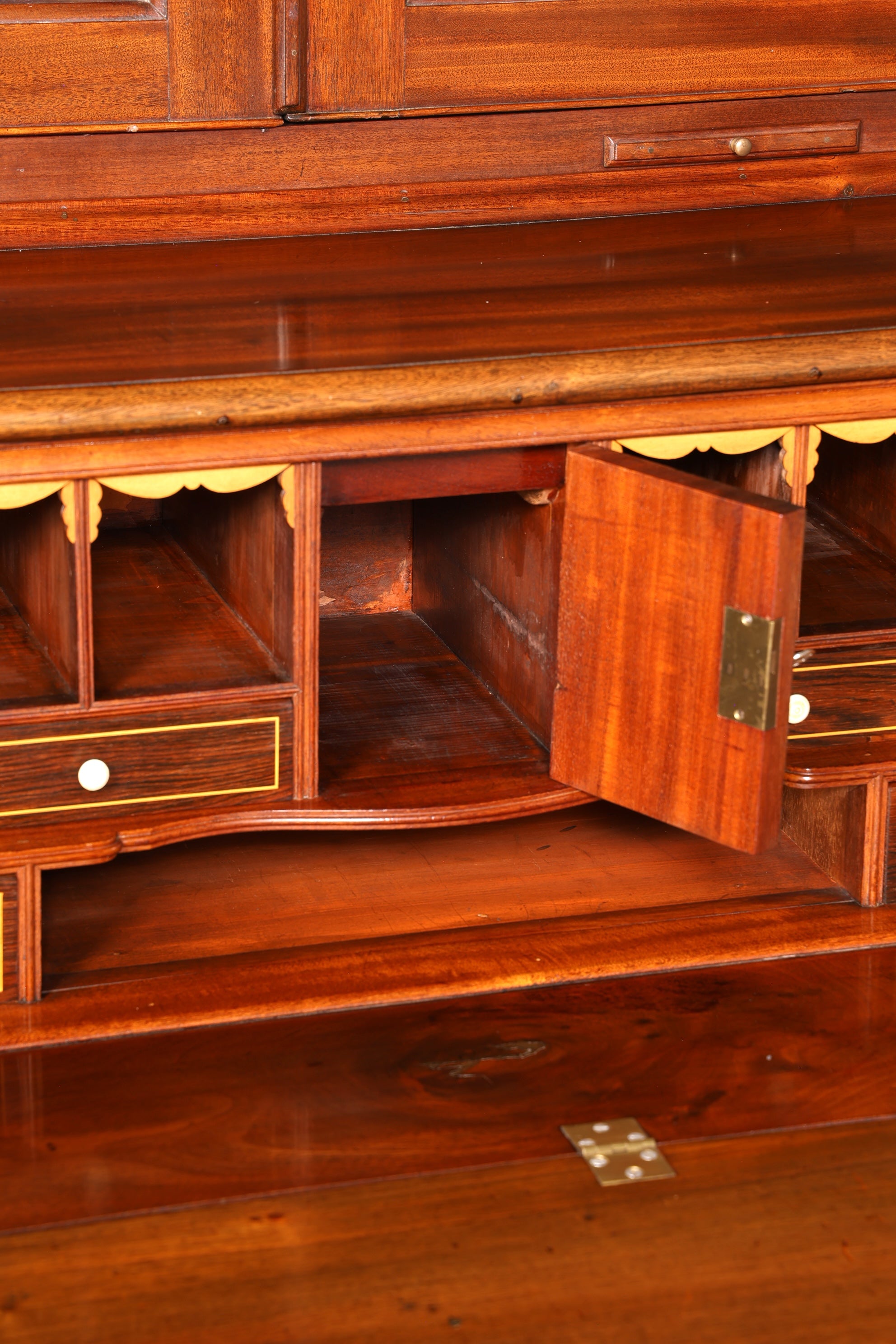 G224 Finish Wunderschöner Englischer Sekretär Büro Aufsatzsekretär Antik 60S Vitrinen Schrank UK (Kopie)