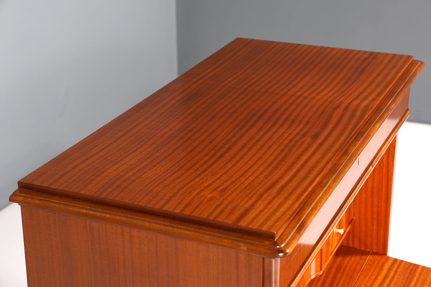 Stilvoller Sekretär im Antik Stil Büro Kommode Art Deco Stil 50s Vertiko Schreibkommode Kommode