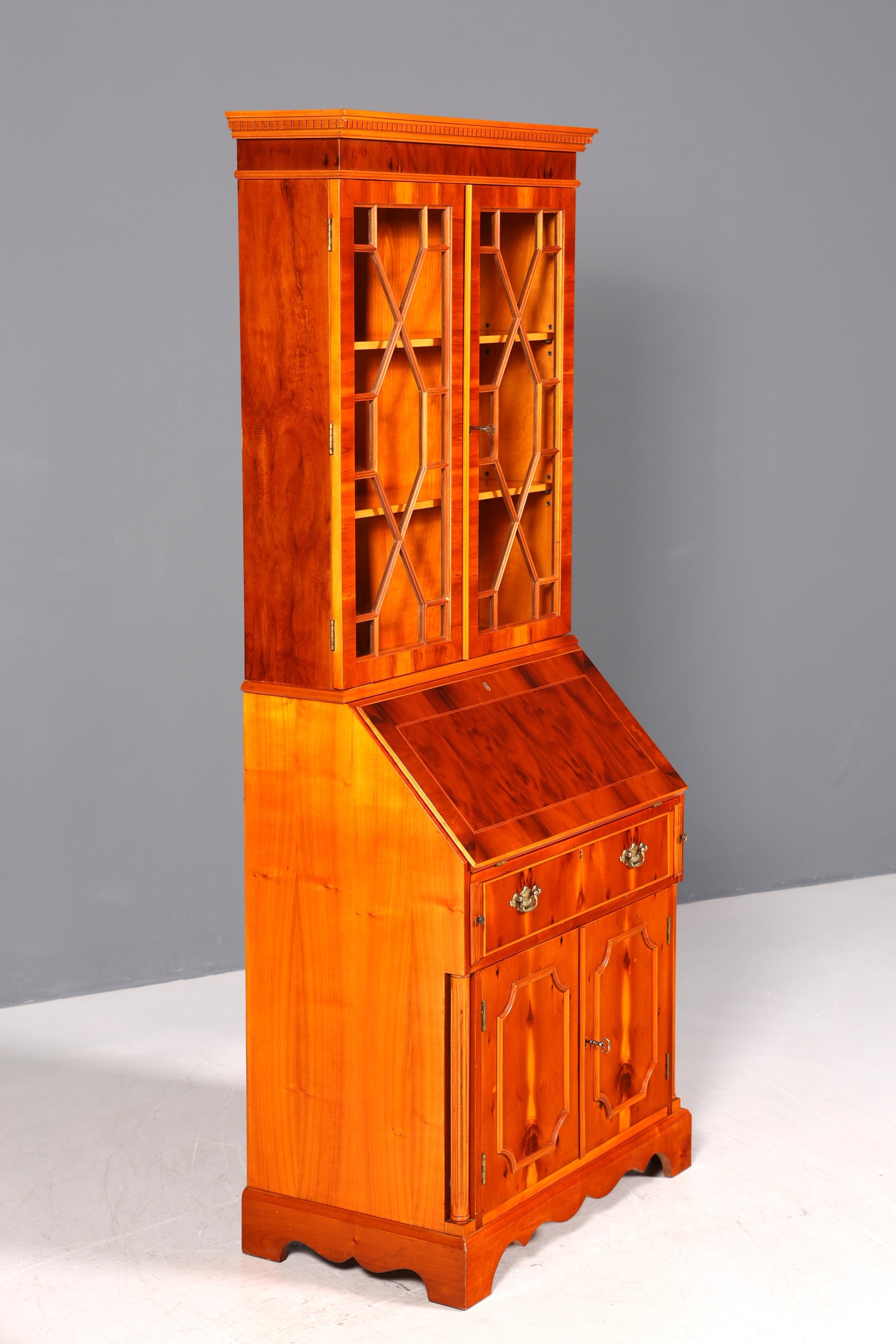 Stylish English secretary desk, office desk, yew wood, antique style, genuine leather top, display cabinet, UK