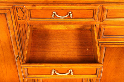Hauptstadt Möblerei Selva Villa Borghese Sideboard aus massivem Holz mit offener Schublade im antiken Stil
