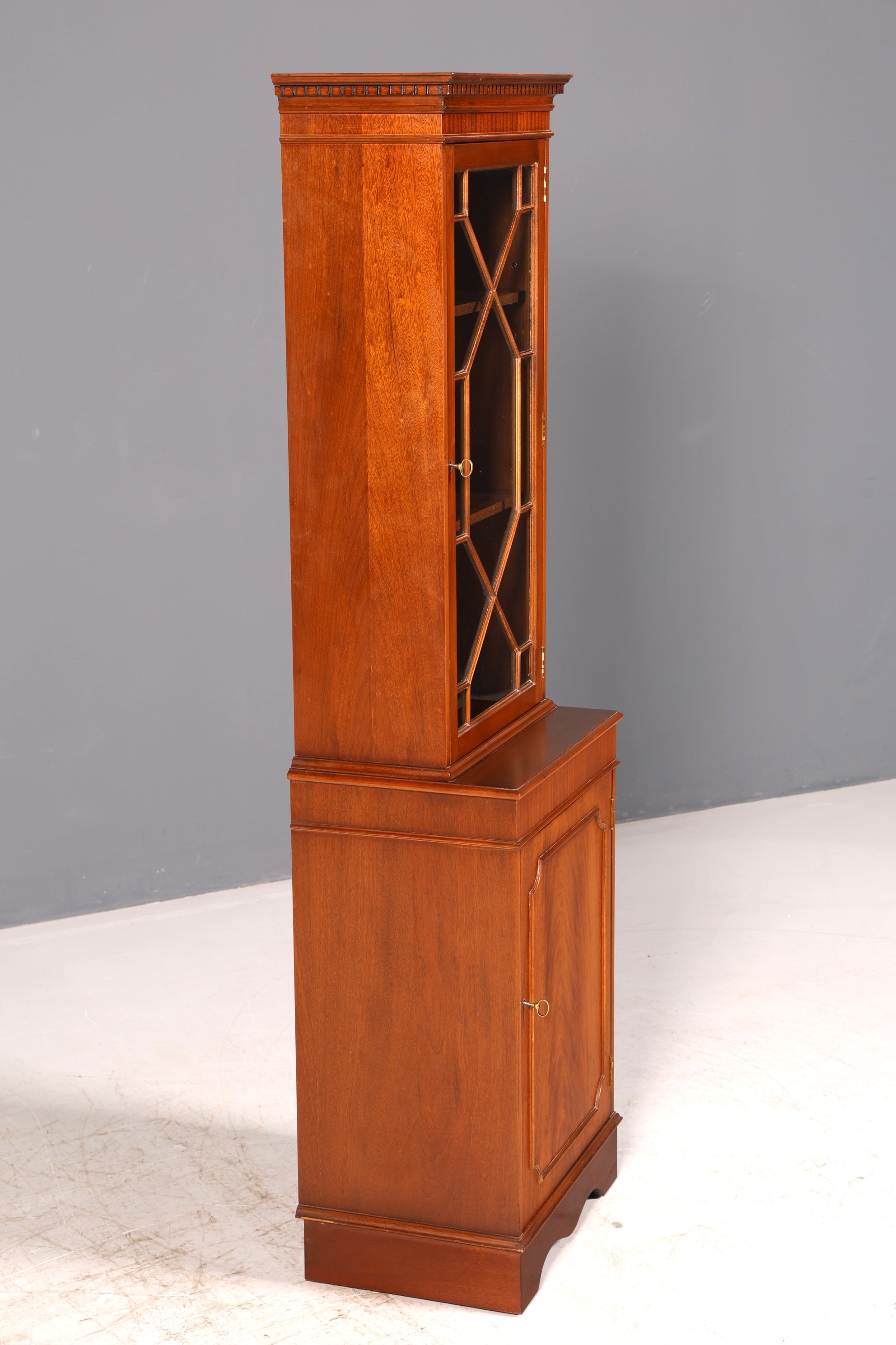 Wunderschöne seltene Englische Vitrine Antik Glasvitrine Schrank Bücherschrank Echt Holz Vintage