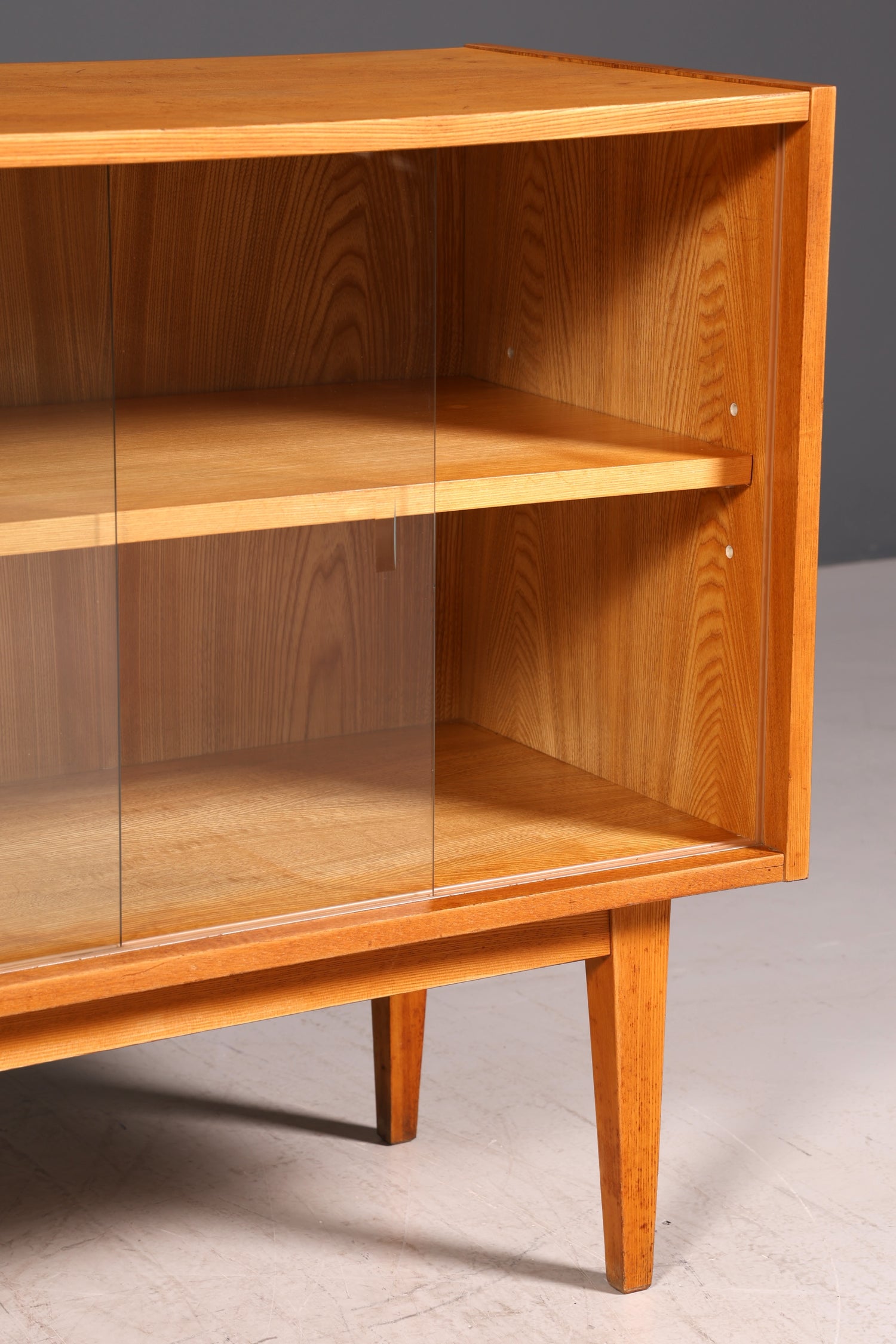 G269 Finish cm Wunderschönes Mid Century Sideboard Vintage TV Schrank Retro Regal Bücherregal 60s (Kopie)