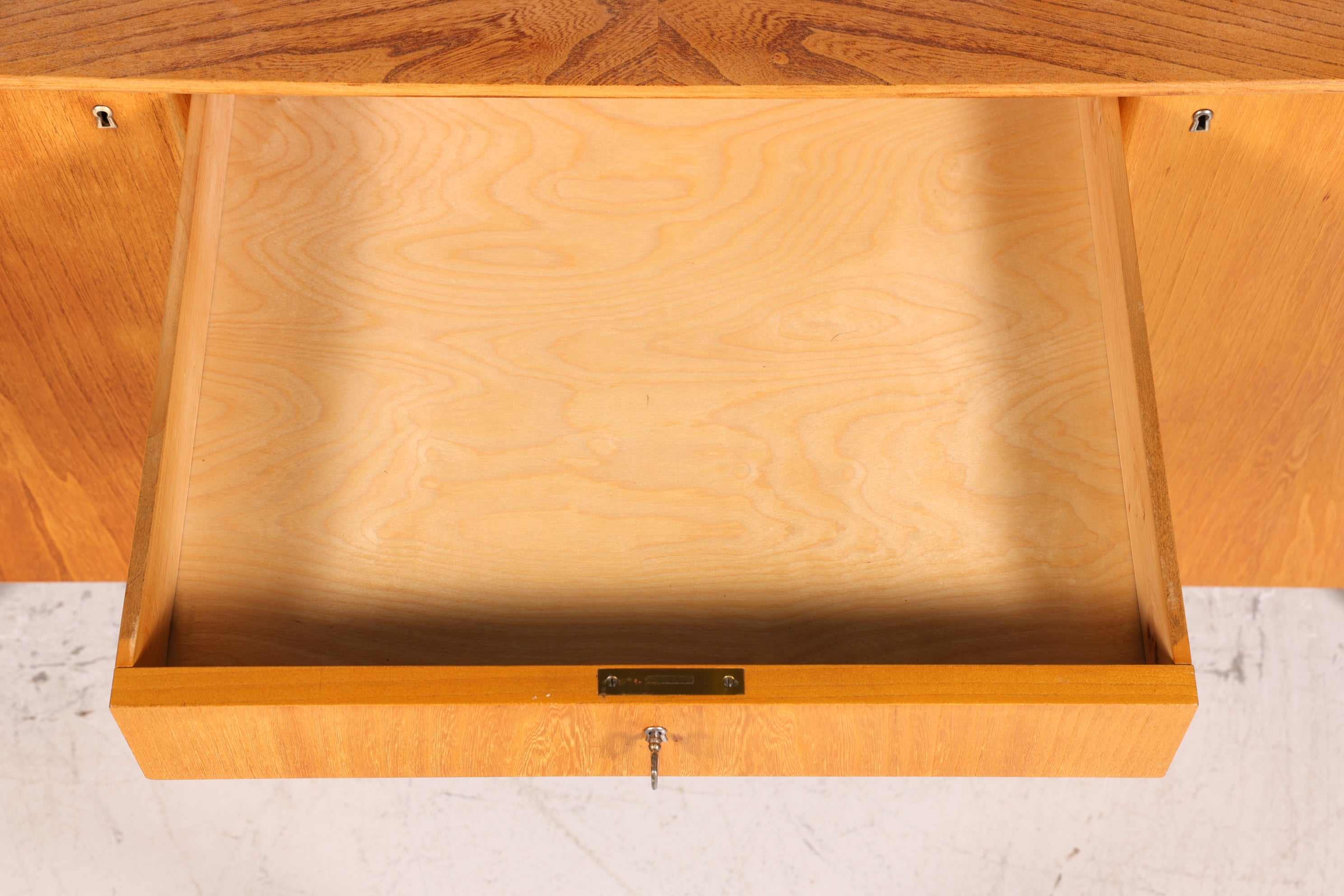 Wunderschöner Mid Century Schreibtisch Danish Design Bürotisch 60er Jahre Office Table