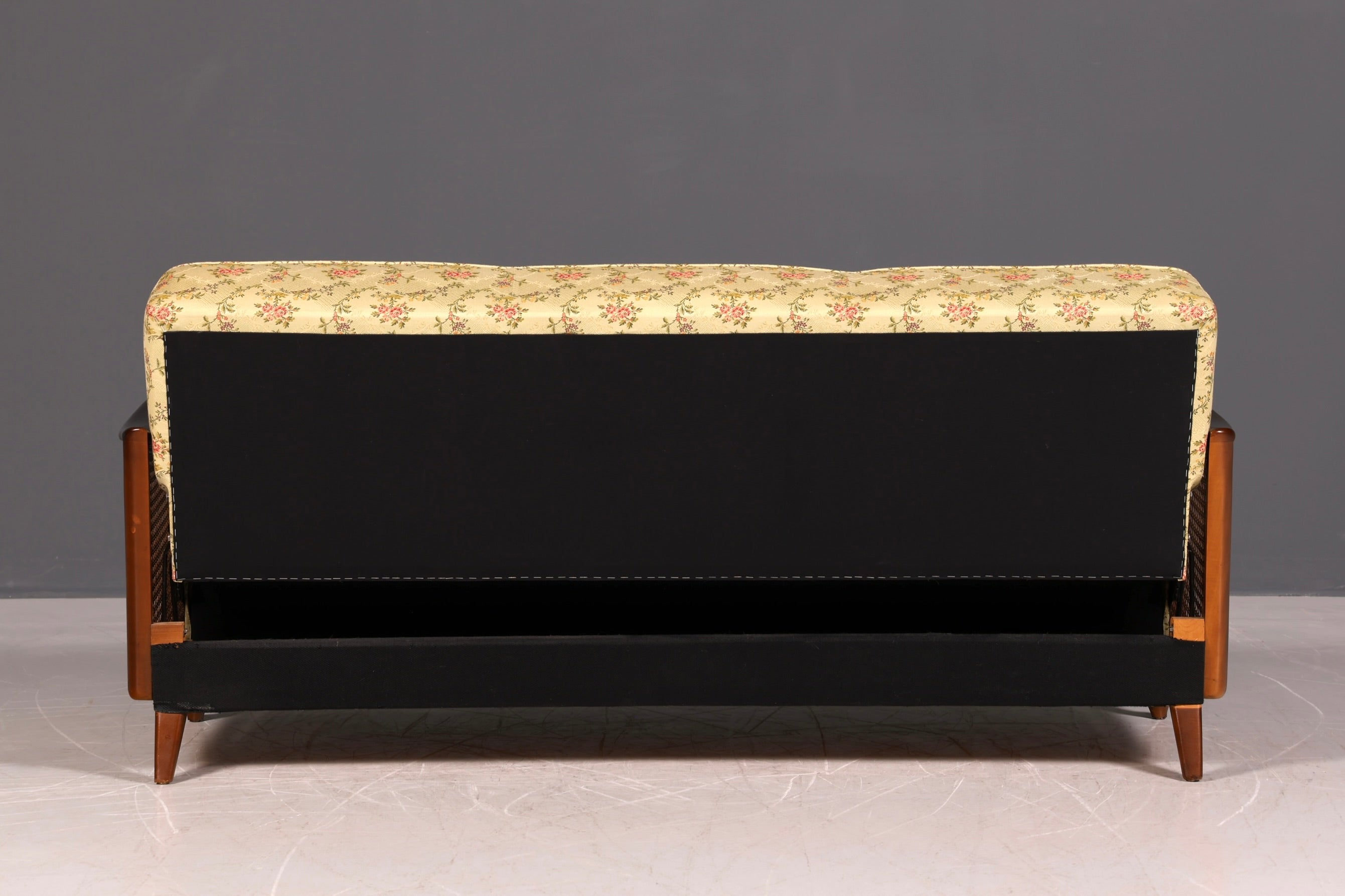 G282 Finish Wunderschönes Chippendale Sofa Antik Barock Stil Wiener Geflecht Couch 3-Sitzer Canapé (Kopie)