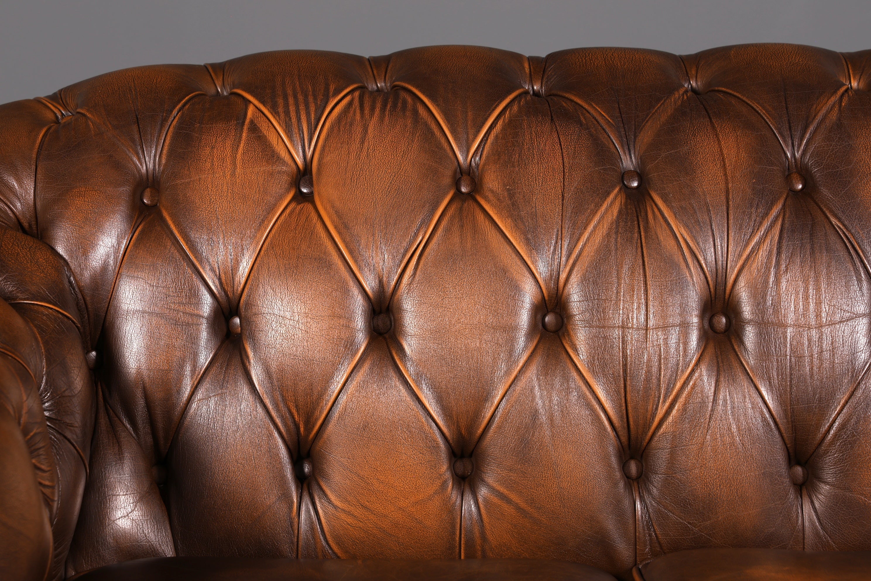 Wunderschöne Original Chesterfield Centurion 2-Sitzer Couch Englisches echt Leder Sofa UK