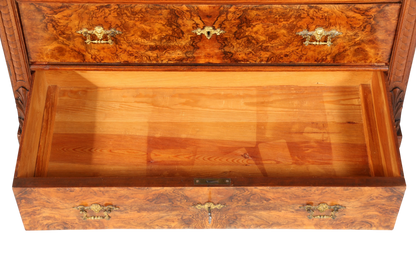 Traumhafte Gründerzeit Kommode Louis Philippe Nussbaum Sideboard um 1880 Antik Schubladenkommode