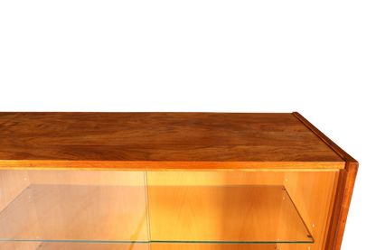 Prachtige Mid-Centurykast Vintage-highboard vitrinekast boekenkast woonkamerkast barkast massief hout jaren 60