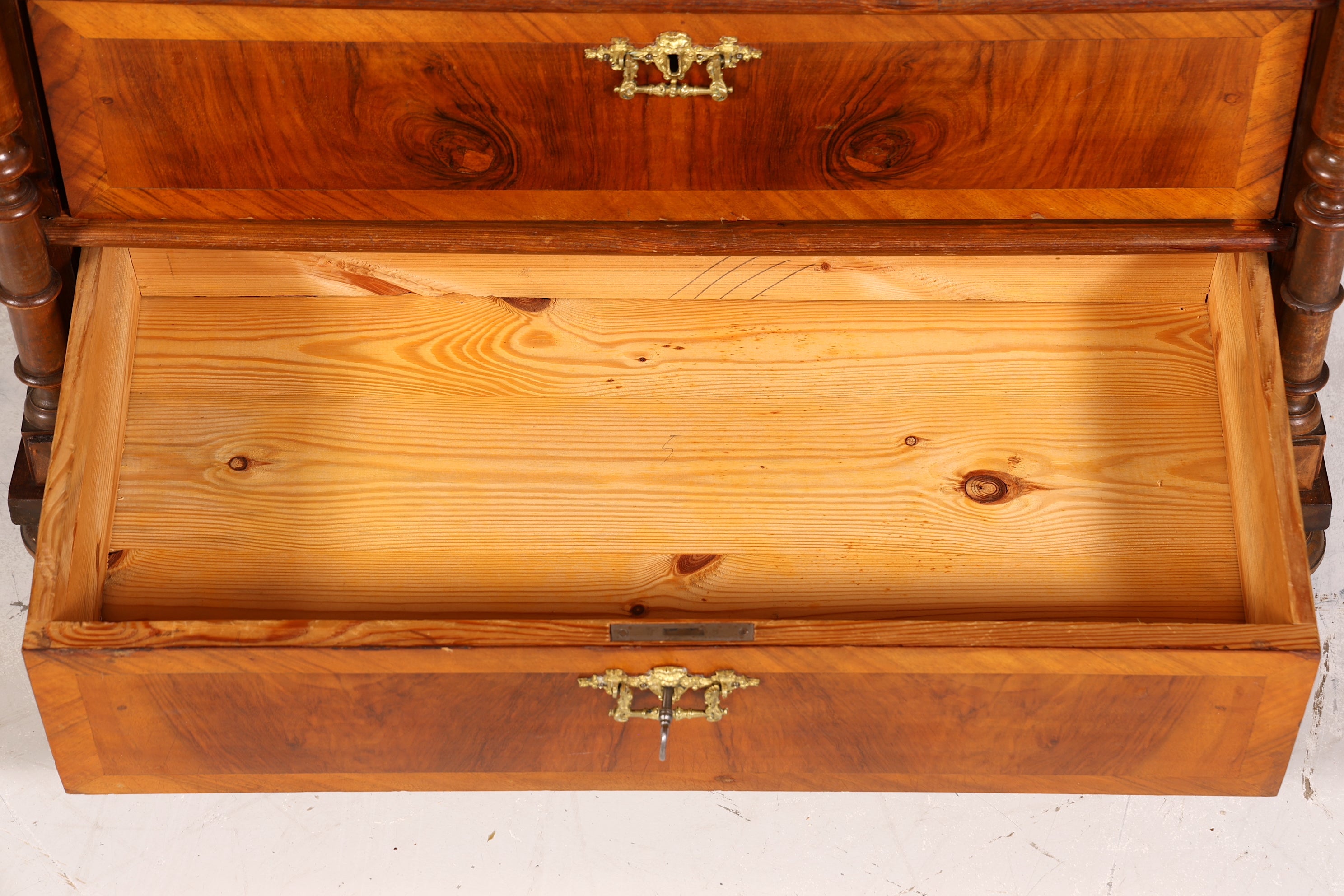 Edler Gründerzeit Sekretär Vertiko Highboard Louis Philippe Kommode um 1880