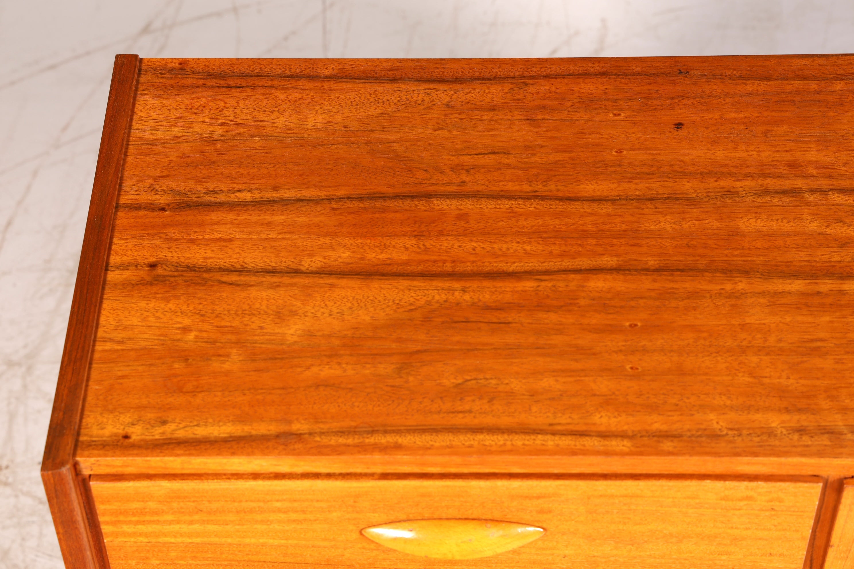 Wunderschönes Mid Century Sideboard Vintage Kommode 60er Schrank Flur Kommode echt Holz