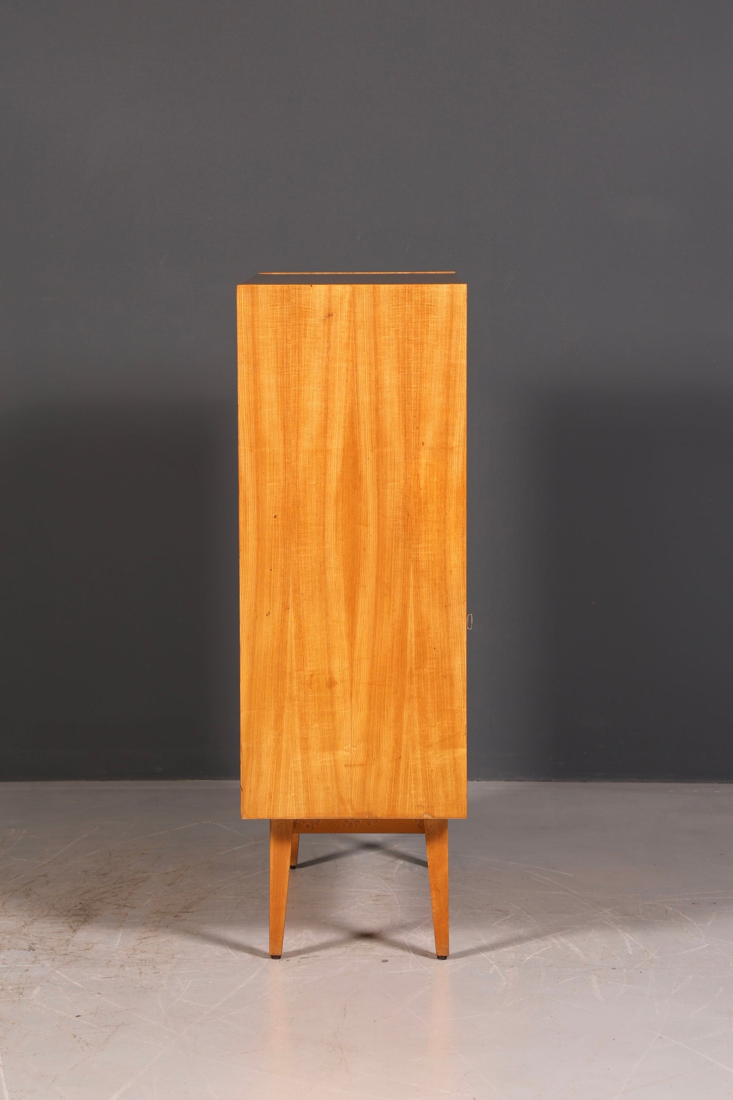 Wunderschöner Original Hellerau Schrank Vitrine Mid Century Regal Franz Ehrlich 602 Vintage Kommode Highboard
