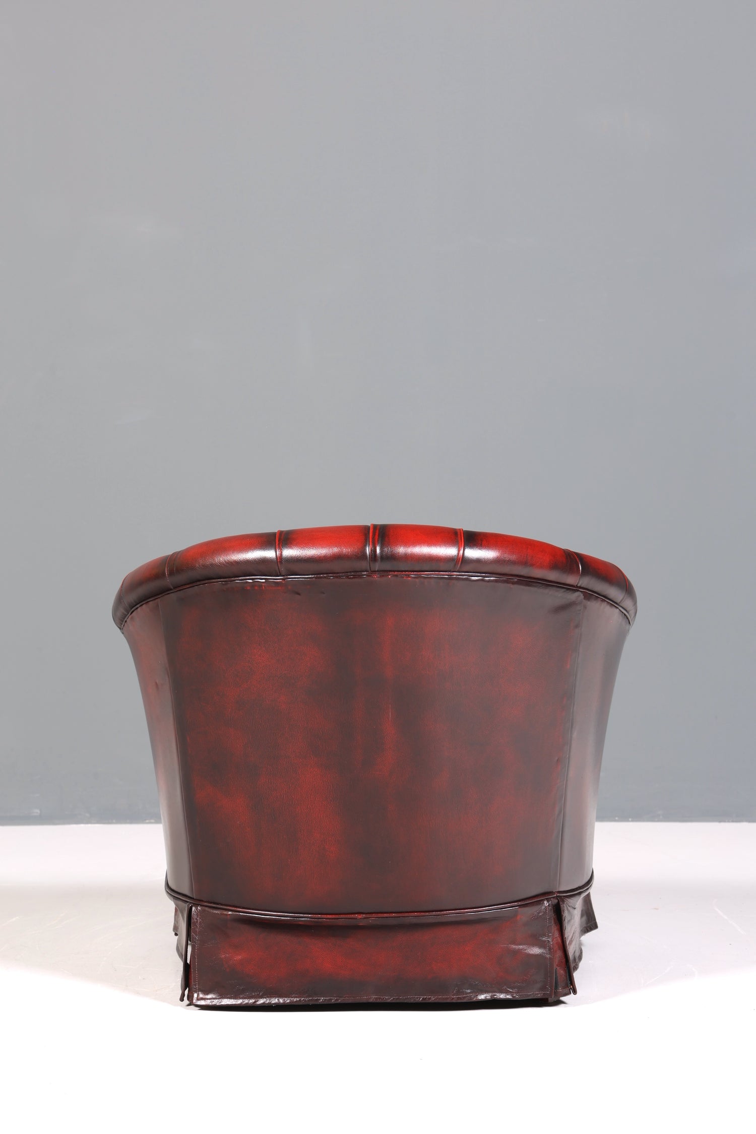 Stilvoller Original Chesterfield Sessel Englischer Armlehnsessel Oxblood Englisch Herrensessel 2 von 2