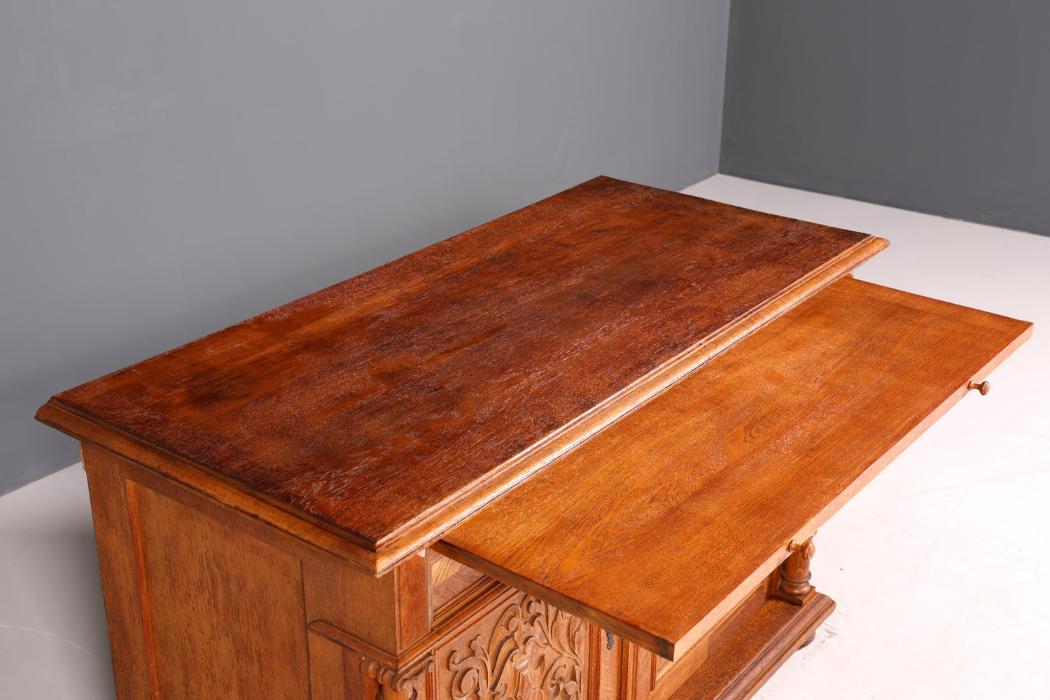 Stilvolles Gründerzeit Sideboard Louis Philippe Eiche Schrank Kommode um 1880