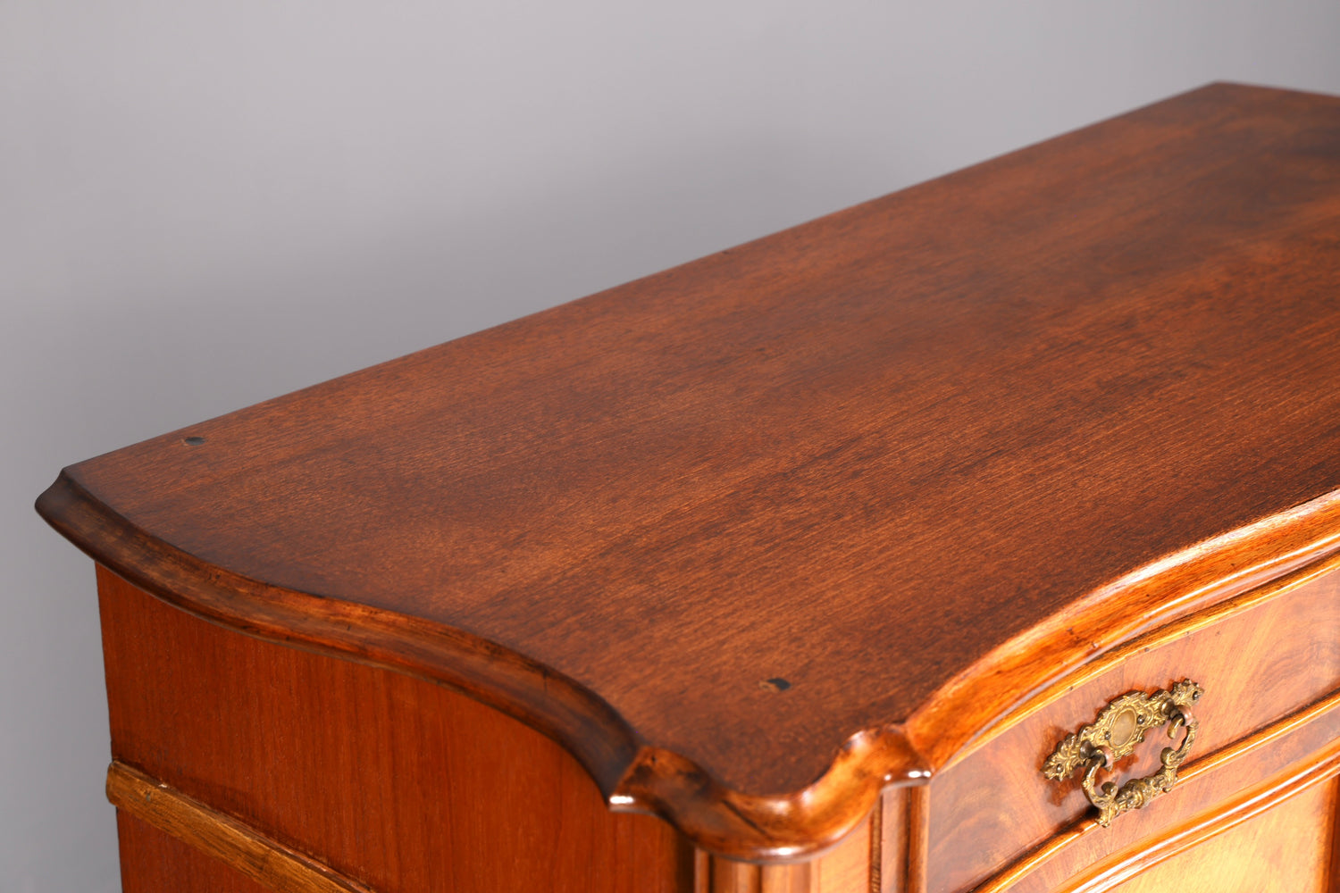 G322 Finish Edler Gründerzeit Vitrine um 1880 Schrank Antik Jugendstil Nussbaum Bücherregal (Kopie)