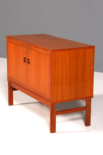 Wunderschöne Mid Century Kommode Vintage Schrank Retro Flurkommode 60s Sideboard Designklassiker
