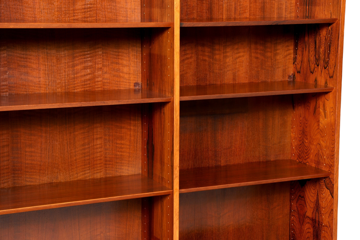 Hauptstadt Möblerei XXL Hundevad Mid Century Regal aus Palisander mit höhenverstellbaren Einlegeböden im Danish Design