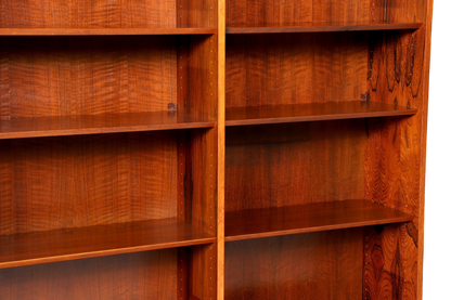 Hauptstadt Möblerei XXL Hundevad Mid Century Regal aus Palisander mit höhenverstellbaren Einlegeböden im Danish Design