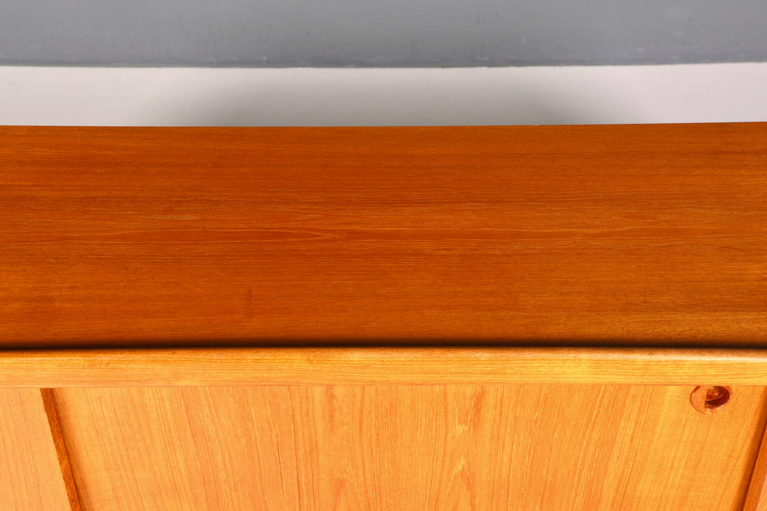 Beeindruckendes Original H.P. Hansen XXL Sideboard Teak Holz TV Kommode Vintage Schrank