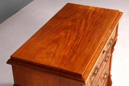 Prachtige commode uit de Gründerzeit in Louis-Philippe-stijl, antiek dressoir, ladenkast, linnenkast van massief hout