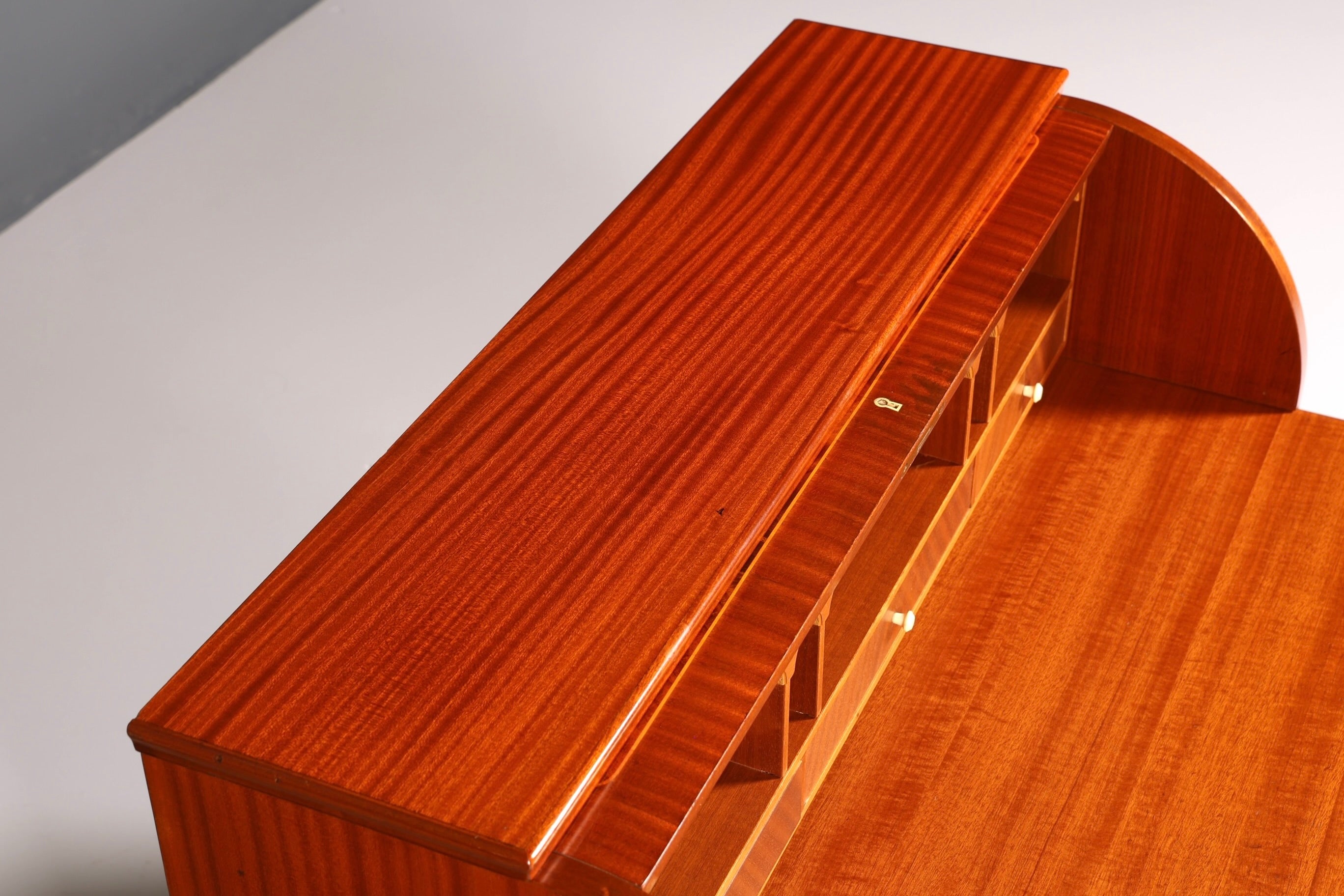 F224 Finish cm Wunderschöner Mid Century Rollladen Sekretär echt Holz Büro Schrank Vintage Schreibkommode